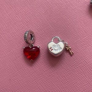 Pandora Minnie Mickey charm (Both included)